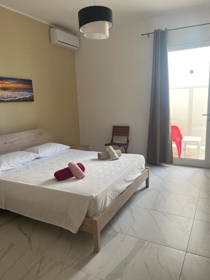 Camere Lorenzo Porto Cesareo Exteriér fotografie